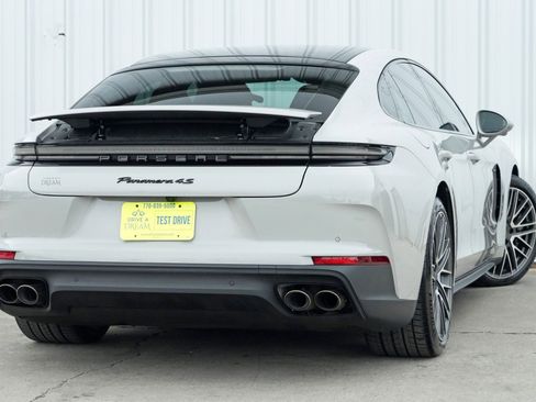Used 2025 Porsche Panamera 4S AWD/4WD image 5