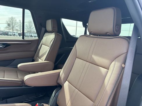 New 2026 Chevrolet Tahoe High Country w/ Sun And Tow Package image 35