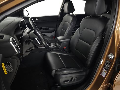 Used 2021 Kia Sportage S w/ S AWD Premium Package image 14