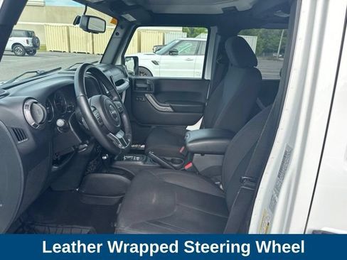 Used 2016 Jeep Wrangler Unlimited Sport w/ Quick Order Package 24S AWD/4WD image 16