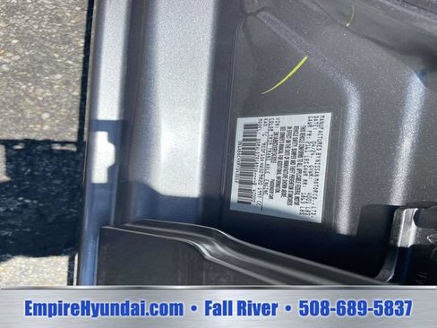 Used 2024 Nissan Sentra SV FWD image 19