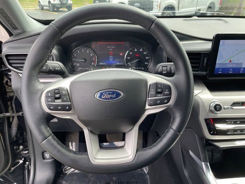 Certified 2023 Ford Explorer XLT w/ Equipment Group 202A AWD/4WD image 17