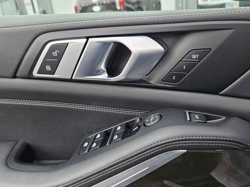 Used 2023 BMW X5 sDrive40i w/ M Sport Package image 33