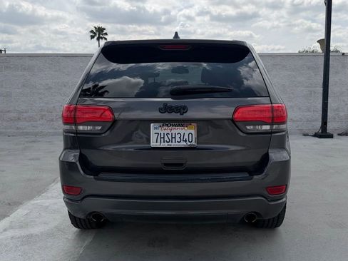 Used 2015 Jeep Grand Cherokee Altitude image 5