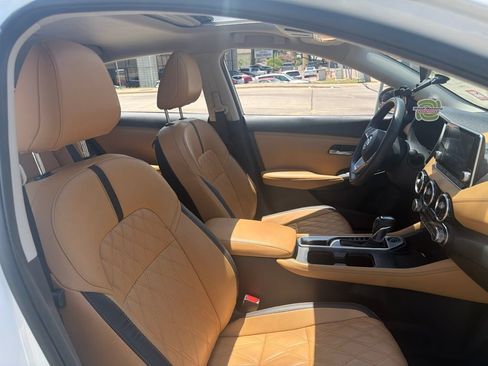 Used 2023 Nissan Sentra SV w/ SV Premium Package FWD image 22
