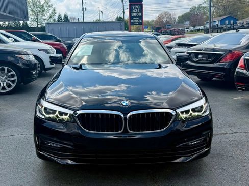 Used 2018 BMW 530i RWD image 2