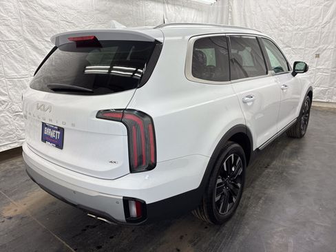 Certified 2023 Kia Telluride SX AWD/4WD image 3