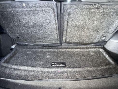 Certified 2023 Volkswagen Tiguan SE FWD image 25