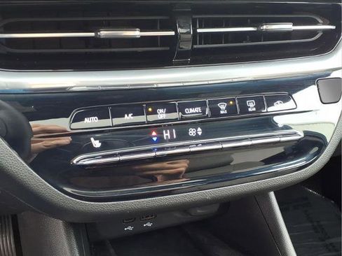 Used 2024 Buick Envista Avenir image 14