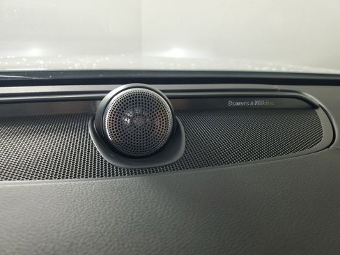 Used 2017 Volvo S90 T6 Inscription w/ Vision Package image 22