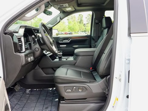 New 2026 GMC Sierra 1500 Denali w/ Denali Reserve Package AWD/4WD image 14