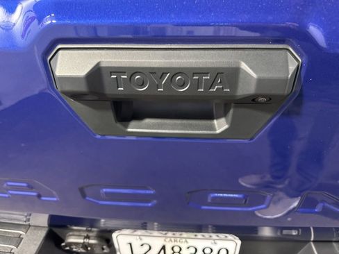 Used 2025 Toyota Tacoma TRD Off-Road image 22