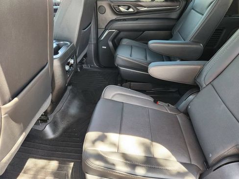 Used 2023 GMC Yukon XL Denali w/ LPO, Floor Liner Package AWD/4WD image 30