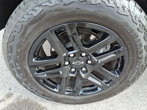 Used 2025 Chevrolet Colorado Trail Boss w/ LPO, Skid Plate Package image 10