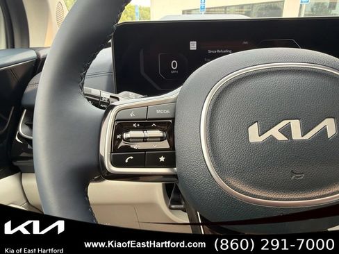 New 2026 Kia Carnival SX Prestige FWD image 30