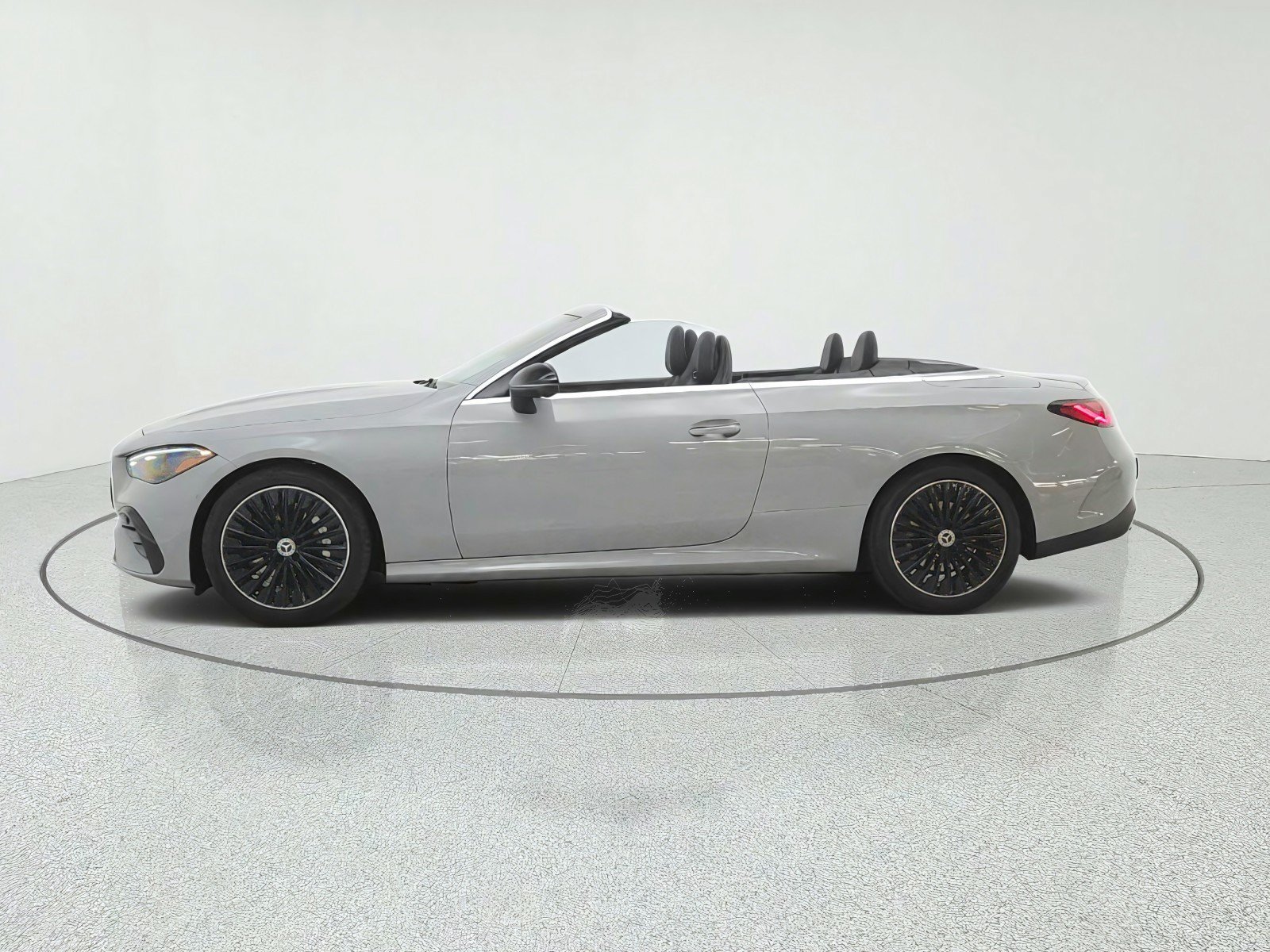 New 2027 Mercedes-Benz CLE 450 4MATIC Cabriolet image 8
