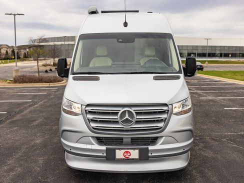 Used 2019 Mercedes-Benz Sprinter 170 w/ Premium Plus Package image 39