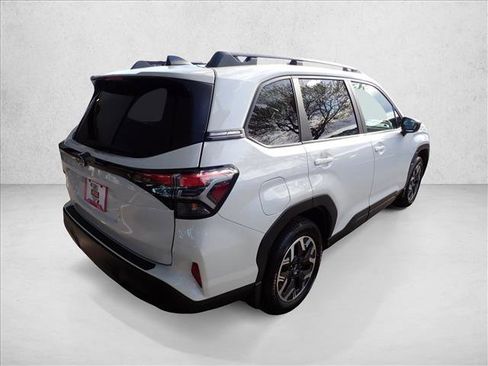 Certified 2026 Subaru Forester Premium w/ Base/Premium Package image 4