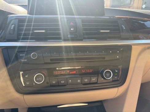 Used 2014 BMW 428i xDrive AWD 428i xDrive 2dr Coupe SULE image 17