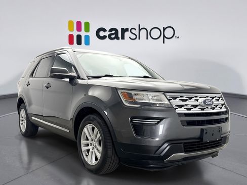 Used 2019 Ford Explorer XLT w/ Class III Trailer Tow Package image 7