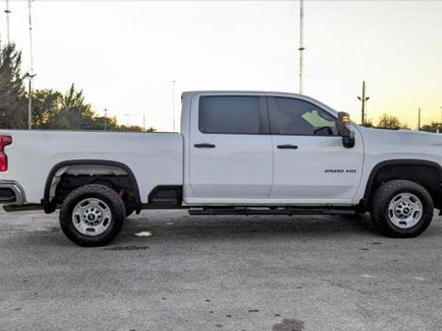 Used 2023 Chevrolet Silverado 2500 W/T w/ WT Convenience Package image 9