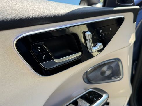 Used 2025 Mercedes-Benz C 300 Sedan image 24