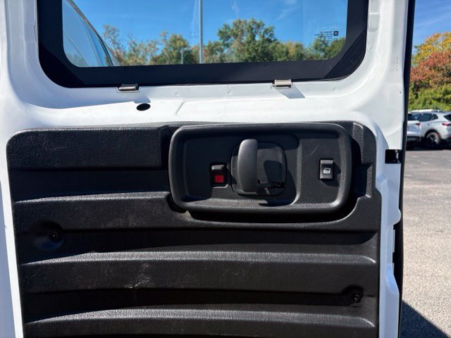 Used 2025 Chevrolet Express 2500 w/ Driver Convenience Package RWD image 7
