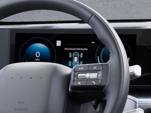 New 2026 Hyundai Ioniq 9 Calligraphy image 14