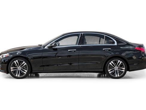 Used 2022 Mercedes-Benz C 300 Sedan w/ Exclusive Trim Package image 11