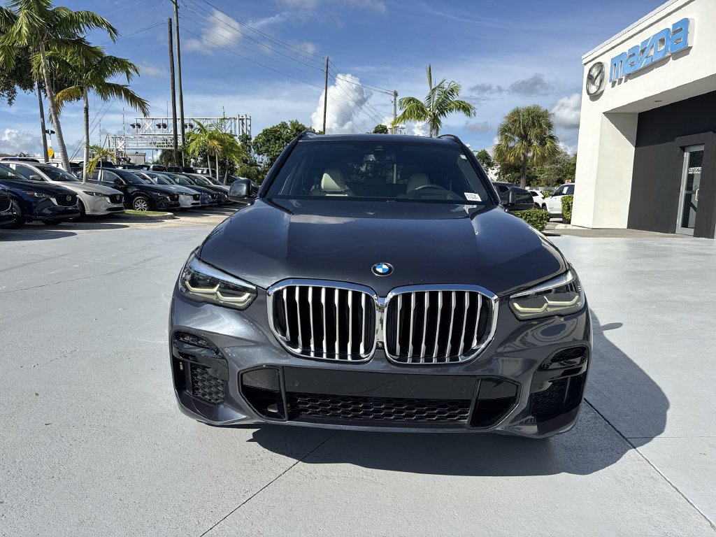 Used 2022 BMW X5 sDrive40i w/ M Sport Package RWD image 29