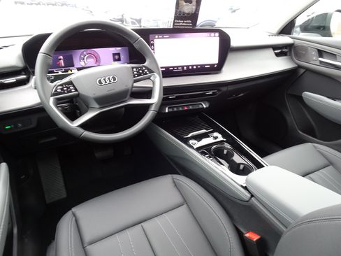 New 2026 Audi Q3 quattro 2.0T image 5
