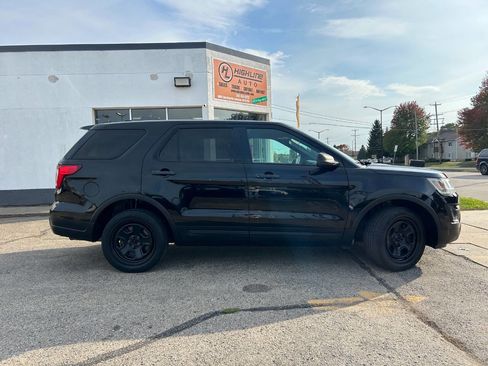 Used 2018 Ford Explorer 4WD Police Interceptor image 3