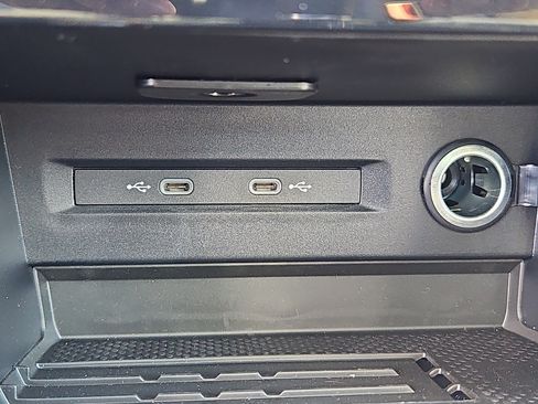 New 2026 Volkswagen Taos SEL AWD/4WD image 11