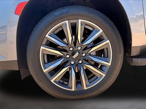 Used 2021 Cadillac Escalade Premium Luxury AWD/4WD image 8