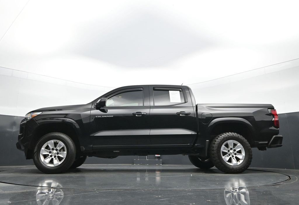 Used 2024 Chevrolet Colorado LT w/ LT Convenience Package RWD image 27