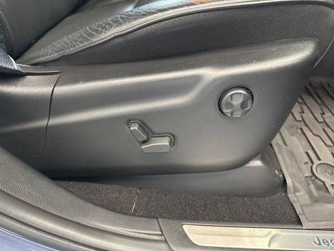 Used 2021 Jeep Grand Cherokee High Altitude image 13