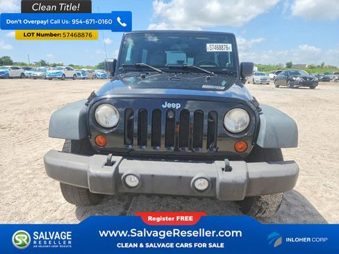 Used 2010 Jeep Wrangler Unlimited Rubicon w/ Trailer Tow Group AWD/4WD image 7