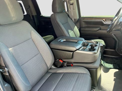 Used 2022 Chevrolet Silverado 1500 LT AWD/4WD image 27