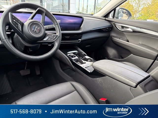 Used 2025 Buick Envision Preferred AWD/4WD image 12