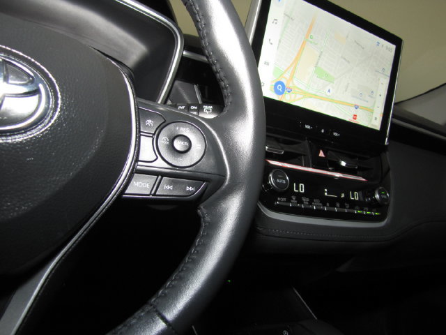 Used 2026 Toyota Corolla Cross XLE w/ Convenience Package FWD image 29