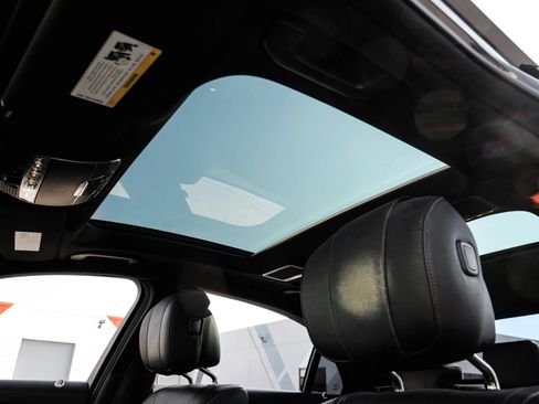 Used 2015 Mercedes-Benz S 550 Sedan image 6