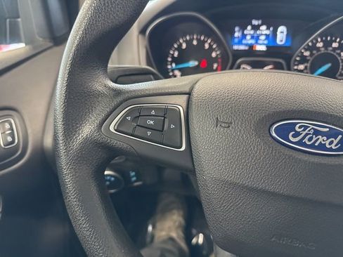 Used 2016 Ford Focus S image 30