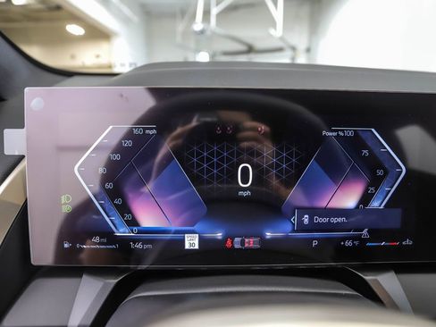 Used 2025 BMW X3 xDrive30i w/ Premium Package image 15