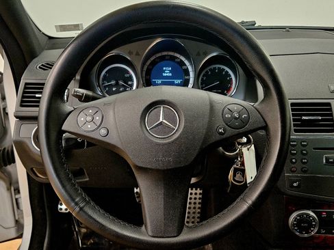 Used 2010 Mercedes-Benz C 300 4MATIC Sedan image 11