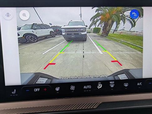 New 2025 Ford Bronco Sport Outer Banks image 13