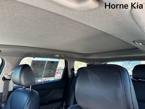 Used 2020 Hyundai Santa Fe Limited image 24