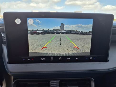 New 2025 Ford Maverick XL w/ Equipment Group 101A image 9