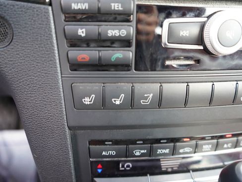 Used 2012 Mercedes-Benz E 350 E 350 Convertible 2D image 14