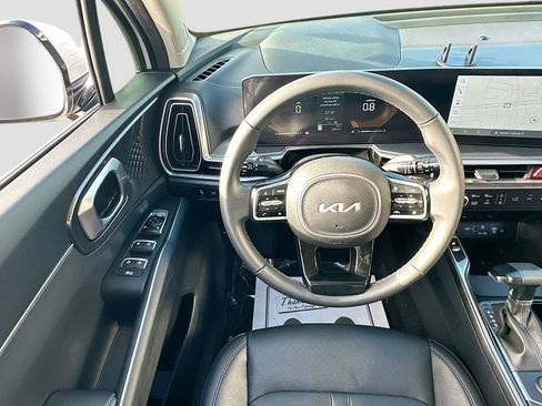 Certified 2025 Kia Sorento EX FWD image 22