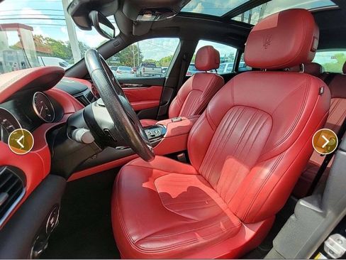 Used 2021 Maserati Levante AWD/4WD image 5